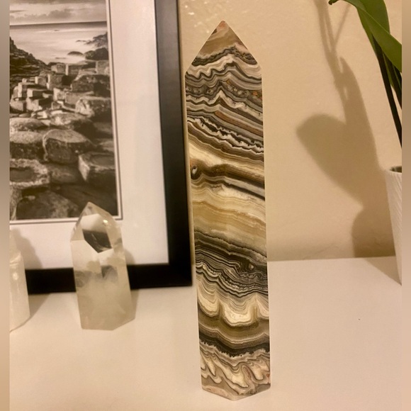 Large Zebra Calcite Tower – Earth Tones 7” Polished Point